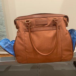 Sarah Wells Claire pumping bag, Brown,